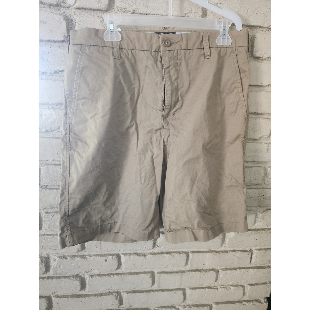 Dockers Mens Supreme Flex Khaki Tan Flat Front Casual Chino Shorts